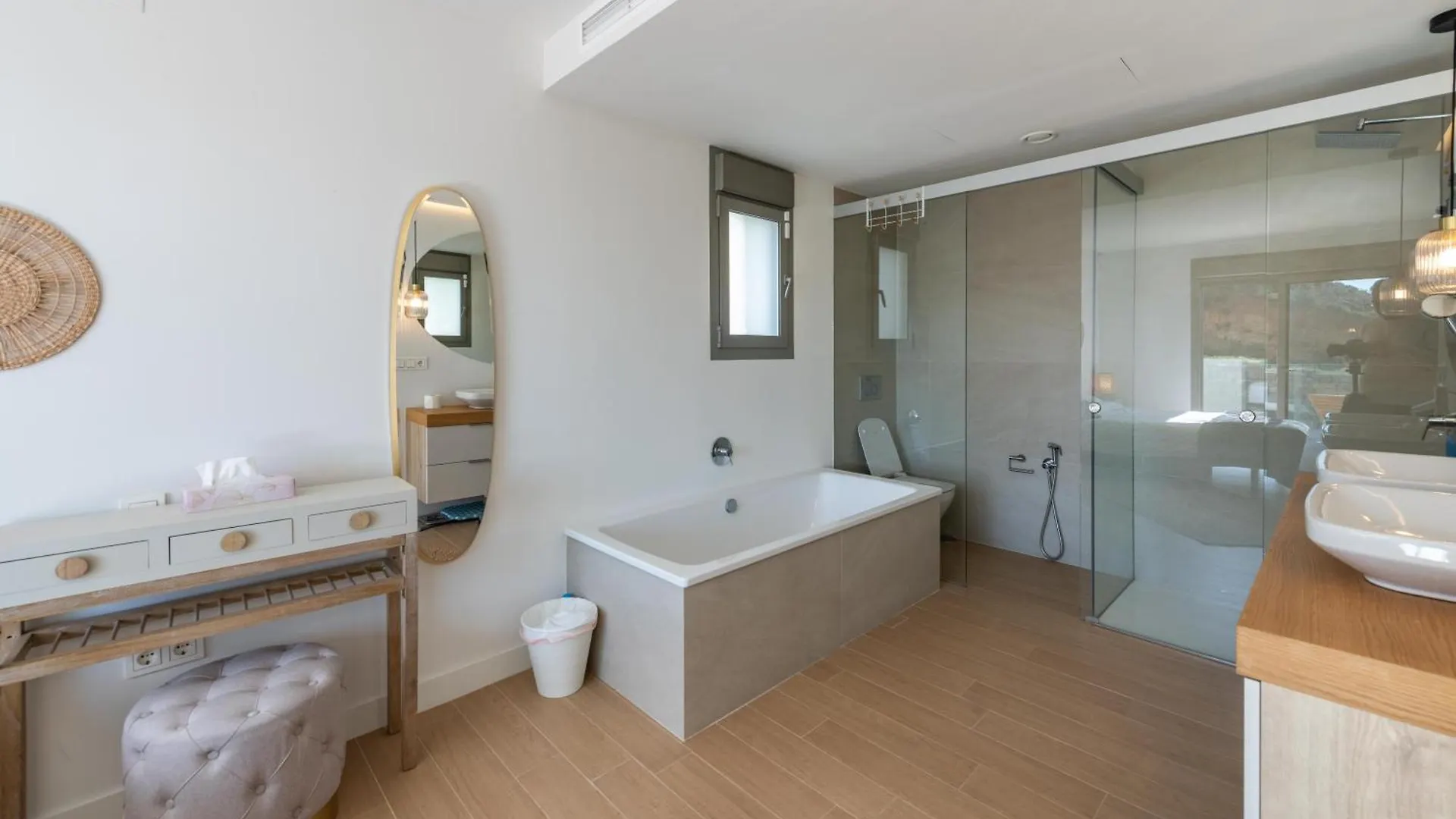 Tranquil Oasis Luxury Villa Μάλαγα
